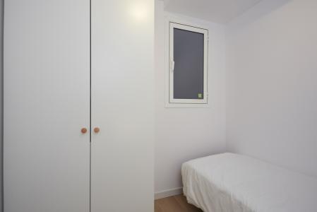Apartamento en alquiler temporal de tres habitaciones en Eixample