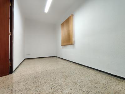 Local para Alugar em Barcelona Clot - Sèquia Comtal (precio + Iva)