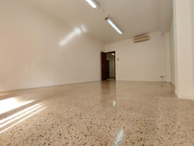 Local para Alugar em Barcelona Clot - Sèquia Comtal (precio + Iva)