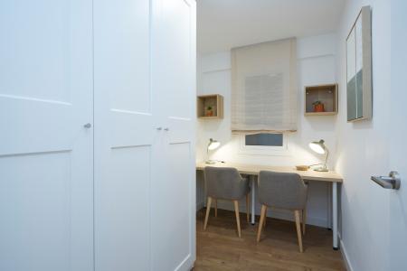 Apartment for Rent in Barcelona Pare Manyanet - Berenguer Palou