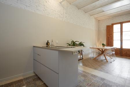 Apartamento en alquiler temporal con dos habitaciones dobles en Eixample