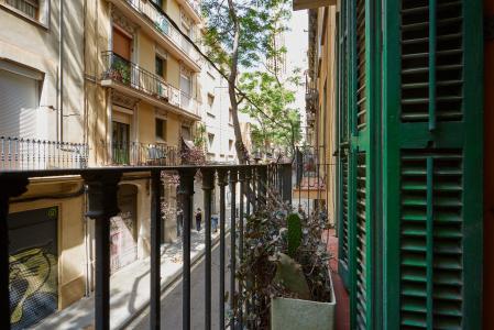 Apartamento en alquiler temporal con dos habitaciones dobles en Eixample