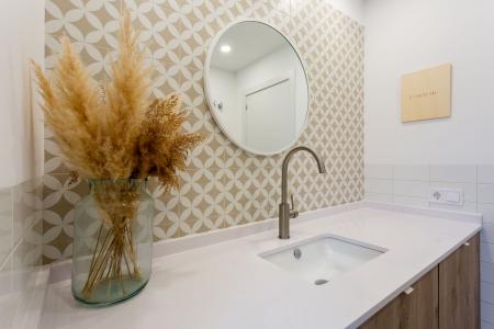 Квартира в аренду в Barcelona Rosselló - Girona (10 Months Minimum)