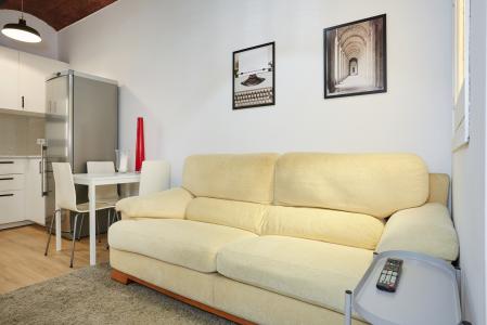 Apartamento en alquiler temporal con dos habitaciones dobles en pleno Eixample