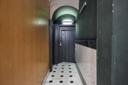 Alquiler temporal piso en c/ Fontanella con Plaza Catalunya