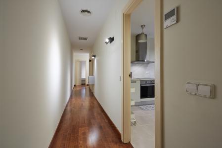 Alquiler temporal piso en c/ Fontanella con Plaza Catalunya