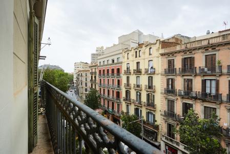 Alquiler temporal piso en c/ Fontanella con Plaza Catalunya