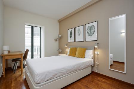 Alquiler temporal piso en c/ Fontanella con Plaza Catalunya