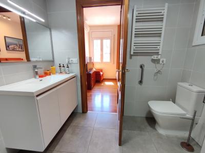 Apartment for Rent in Barcelona Indústria - Bailèn