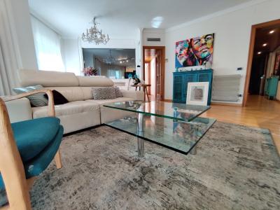 Piso en Alquiler en Barcelona Comte Borrell - Paral·lel