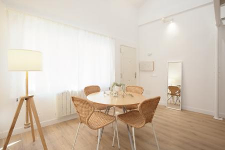 Apartamento en Alquiler en Madrid Cuevas-tetuan