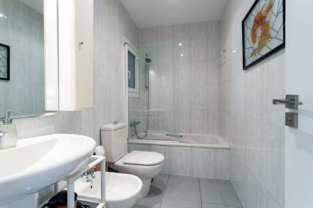 Apartment for Rent in Barcelona Comte Borrell - Consell De Cent