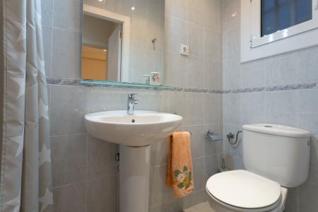 Apartment for Rent in Barcelona Comte Borrell - Consell De Cent