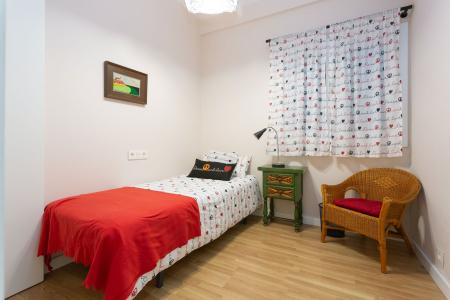 Apartment for Rent in Barcelona Comte Borrell - Consell De Cent