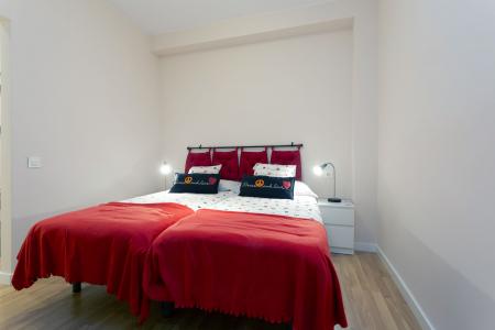 Apartment for Rent in Barcelona Comte Borrell - Consell De Cent