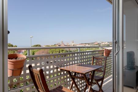 Inmueble de 50m² en Montgat con terraza y plaza de parking