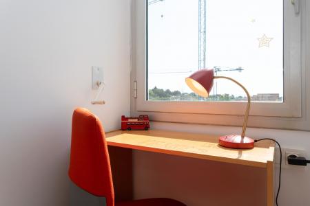 Inmueble de 50m² en Montgat con terraza y plaza de parking