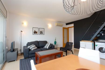 Inmueble de 50m² en Montgat con terraza y plaza de parking