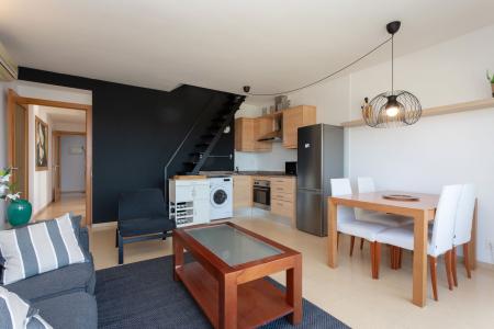 Inmueble de 50m² en Montgat con terraza y plaza de parking