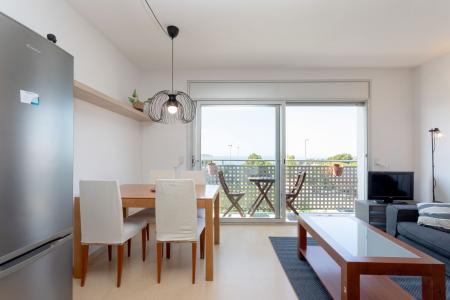 Inmueble de 50m² en Montgat con terraza y plaza de parking