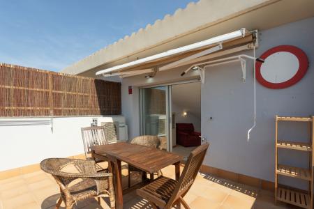 Inmueble de 50m² en Montgat con terraza y plaza de parking