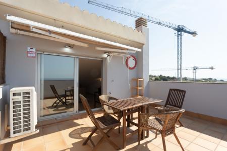 Inmueble de 50m² en Montgat con terraza y plaza de parking