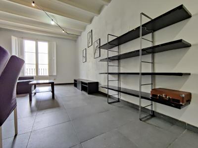 Piso en Alquiler en Barcelona Joaquin Costa - Carme