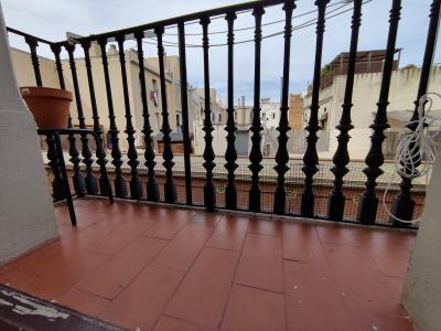 Piso en Alquiler en Barcelona Joaquin Costa - Carme