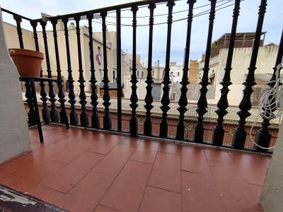 Piso en Alquiler en Barcelona Joaquin Costa - Carme