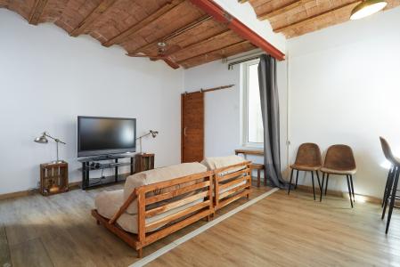 Apartamento en alquiler temporal con habitación doble en Gràcia 