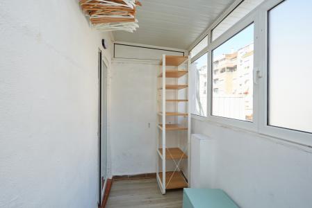 Apartamento en alquiler temporal con habitación doble en Gràcia 