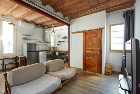 Apartamento en alquiler temporal con habitación doble en Gràcia 