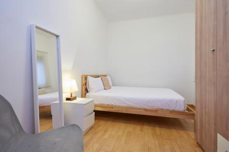 Apartment for Rent in Barcelona Taquígraf Serra - Numancia (9 Months Max)