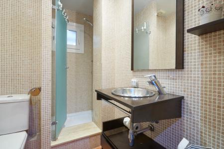 Apartment for Rent in Barcelona Taquígraf Serra - Numancia (9 Months Max)