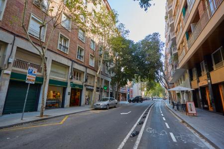 Apartment for Rent in Barcelona Taquígraf Serra - Numancia (9 Months Max)