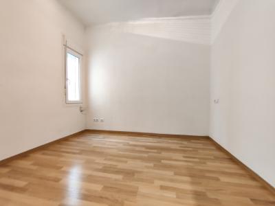 Piso en Alquiler en Barcelona Rosselló - Entença