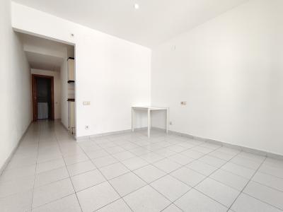 Piso en Alquiler en Barcelona Rubens - Mora D´ebre