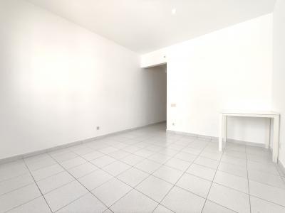 Piso en Alquiler en Barcelona Rubens - Mora D´ebre