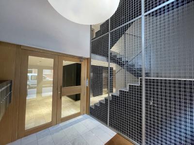 Apartamento en alquiler temporal con dos habitaciones y piscina en Gràcia