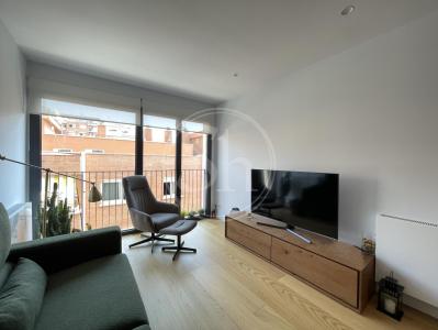 Apartamento en alquiler temporal con dos habitaciones y piscina en Gràcia