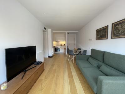 Apartamento en alquiler temporal con dos habitaciones y piscina en Gràcia