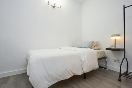 Apartment for Rent in Barcelona Mare De Deu Del Port - Plaça Cerda