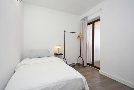 Apartment for Rent in Barcelona Mare De Deu Del Port - Plaça Cerda