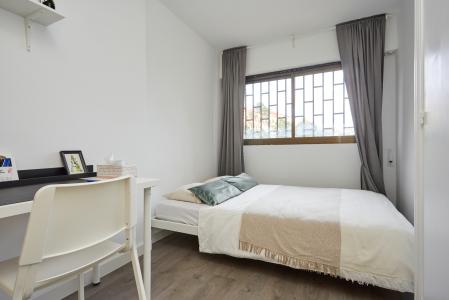 Apartment for Rent in Barcelona Mare De Deu Del Port - Plaça Cerda