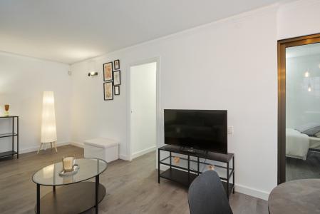 Apartment for Rent in Barcelona Mare De Deu Del Port - Plaça Cerda