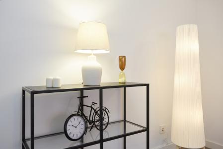 Apartment for Rent in Barcelona Mare De Deu Del Port - Plaça Cerda