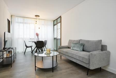 Apartment for Rent in Barcelona Mare De Deu Del Port - Plaça Cerda