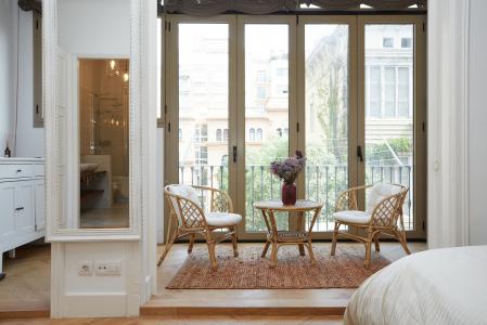 Pis en Lloguer a Barcelona Pau Claris - Consell De Cent