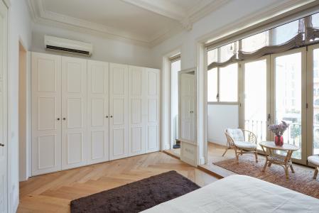 Pis en Lloguer a Barcelona Pau Claris - Consell De Cent