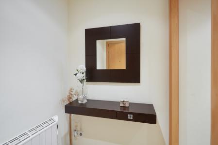 Inmueble de 84 m² con 2 habitaciones y balcón en Gràcia